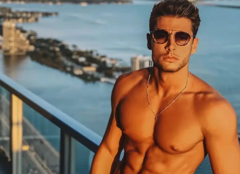 Andrea Denver, dal Veneto a Manhattan: l'Ascesa del Modello che Ha Conquistato l'America.