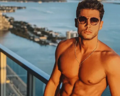Andrea Denver, dal Veneto a Manhattan: l'Ascesa del Modello che Ha Conquistato l'America.