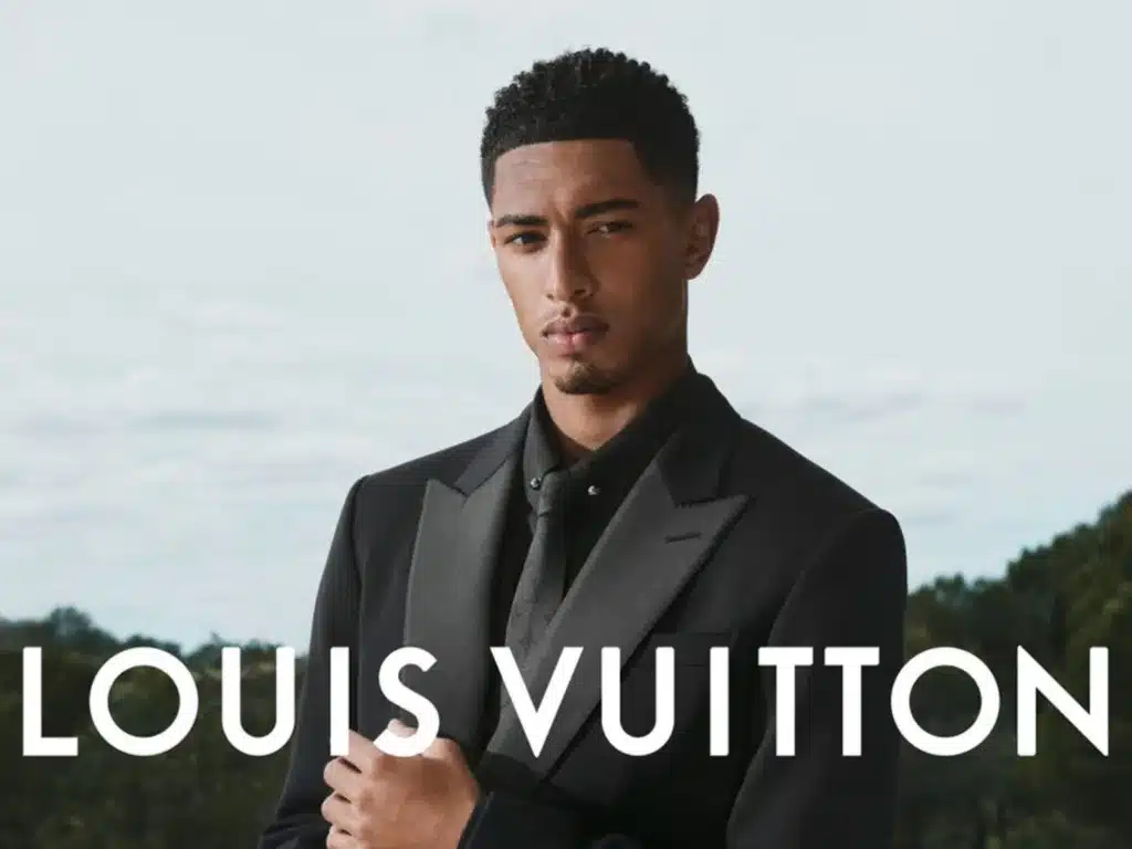 Il connubio tra sport e moda raggiunge un nuovo picco di raffinatezza con la campagna Louis Vuitton Spring / Summer 2026 Formalwear, che vede Jude Bellingham come protagonista assoluto.