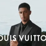 Il connubio tra sport e moda raggiunge un nuovo picco di raffinatezza con la campagna Louis Vuitton Spring / Summer 2026 Formalwear, che vede Jude Bellingham come protagonista assoluto.