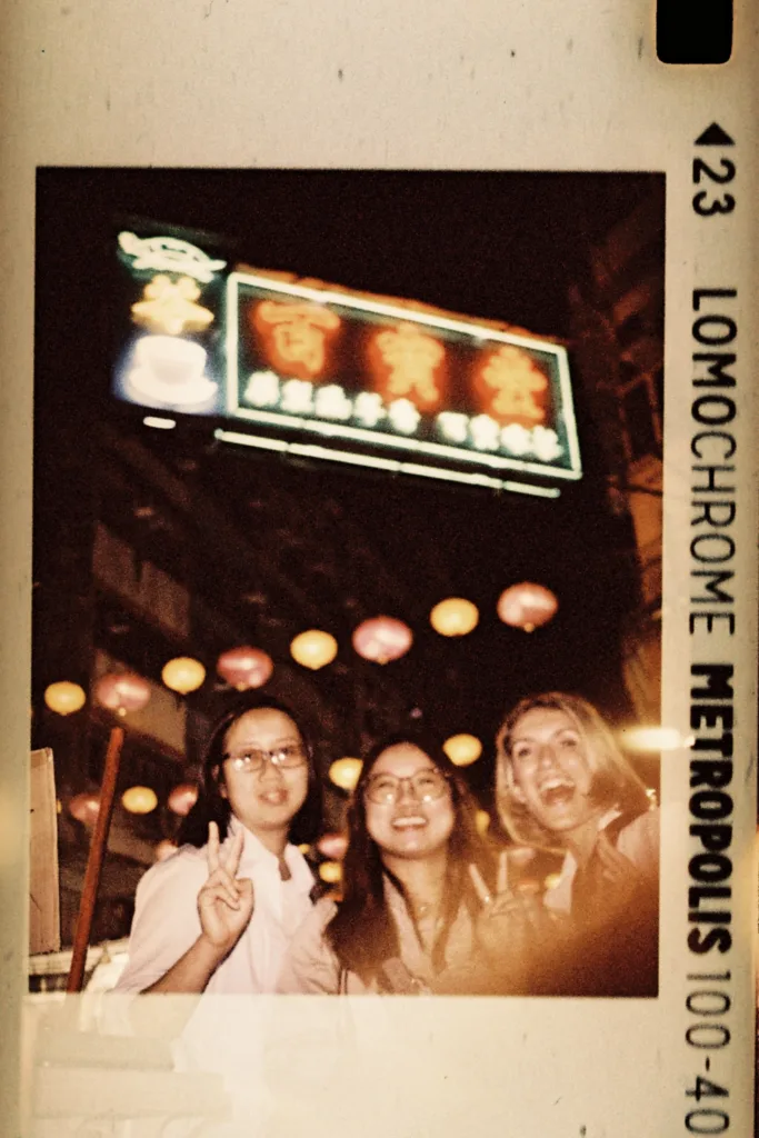 Lomomatic 110 Nocturne: La Fotocamera Analogica che Riporta in Vita la Magia del Formato 110