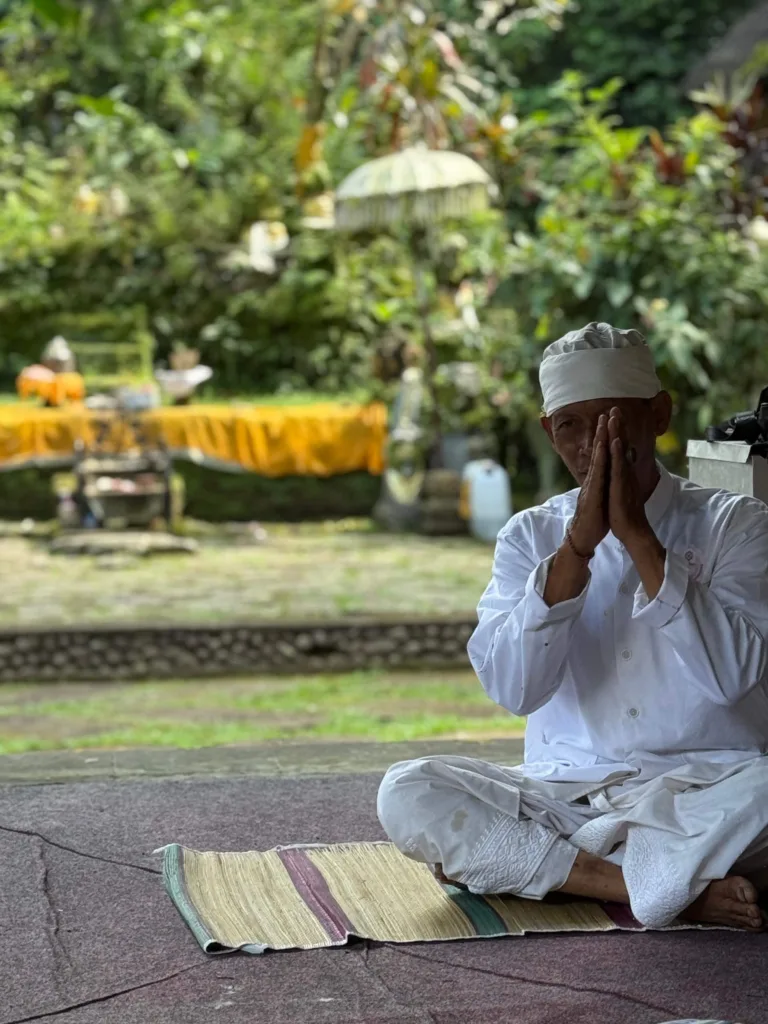 Reportage: Indonesia, il viaggio delle contraddizioni | dalla frenesia di Giacarta ai silenzi cristallini di Gili