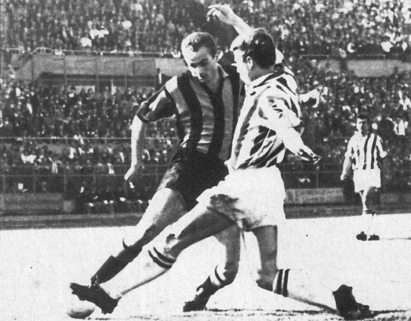 juventus inter dal 9 1 bianconero al contatto iuliano ronaldo i 5 precedenti che hanno fatto la storia