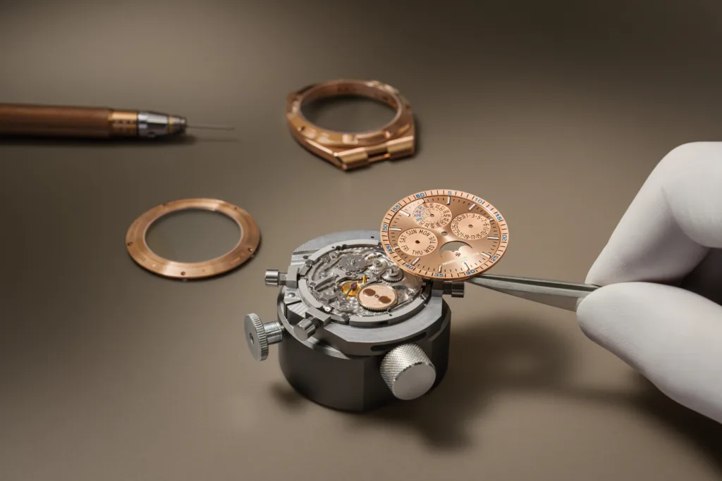 Overseas Perpetual Calendar Ultra-Thin di Vacheron Constantin