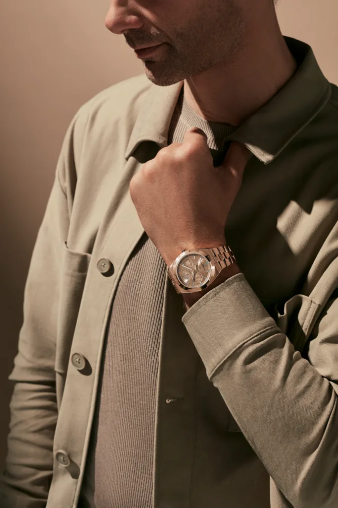 Overseas Perpetual Calendar Ultra-Thin di Vacheron Constantin