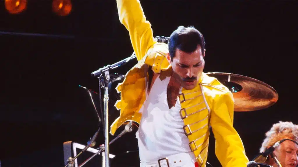 Ricorre oggi il compleanno di Freddy Mercury - ne avrebbe compiuti 79, uno degli artisti più iconici e amati della storia della musica