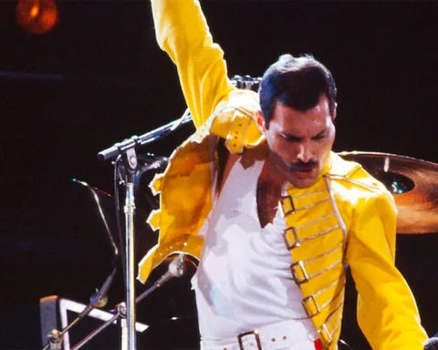 Ricorre oggi il compleanno di Freddy Mercury - ne avrebbe compiuti 79, uno degli artisti più iconici e amati della storia della musica