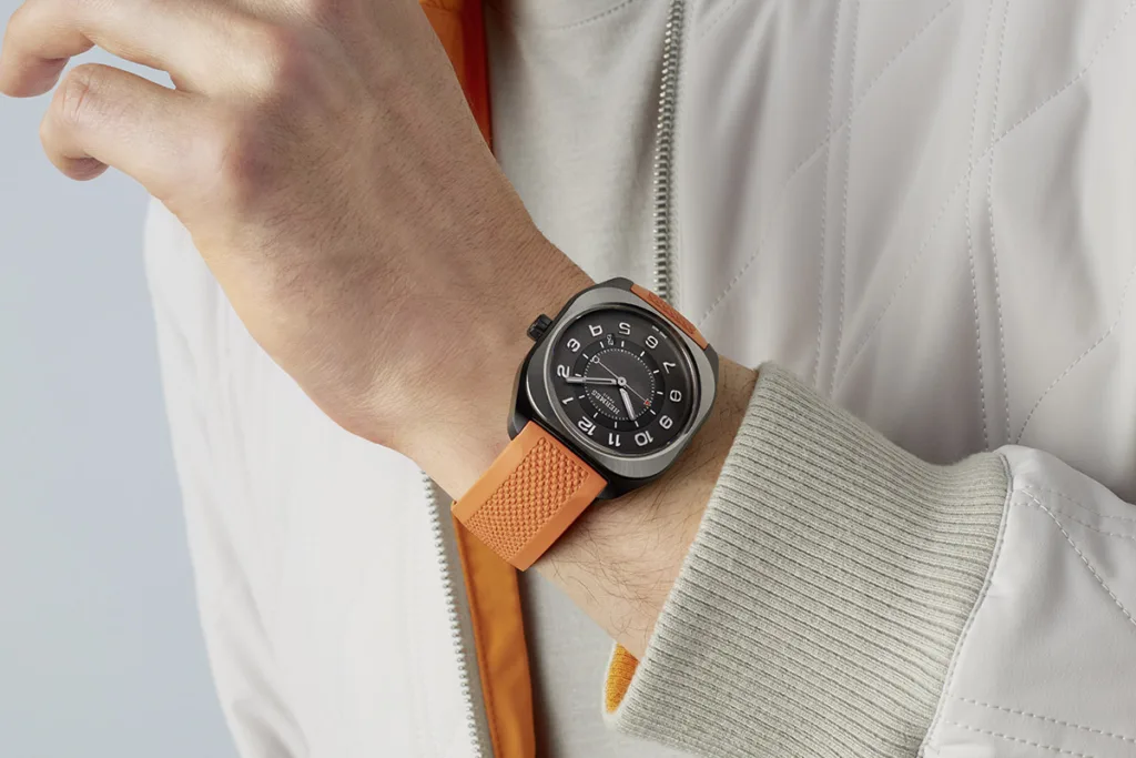 Hermès H08 in Titanio: Quando l'Eleganza Parigina Incontra l'Alta Orologeria