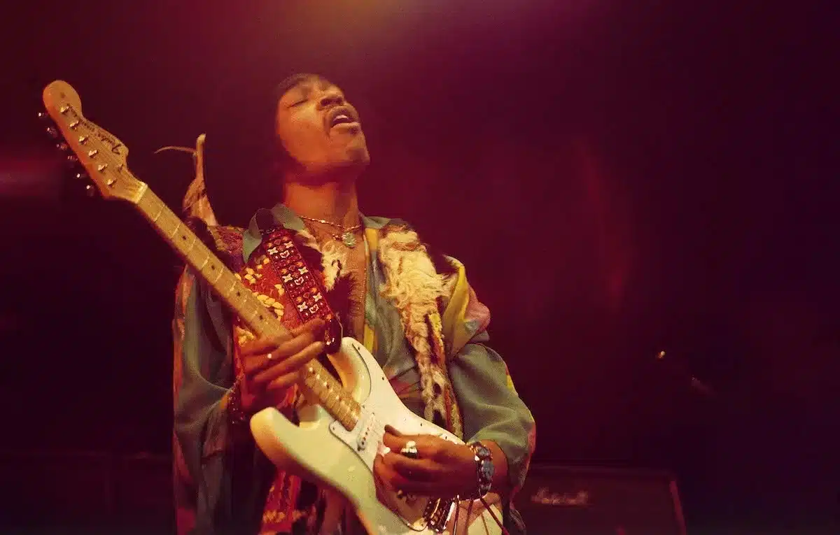 Jimi Hendrix, l'Immortale Chitarrista del Rock