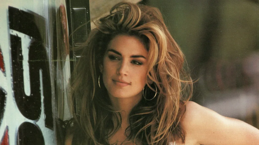 Cindy Crawford, 60 anni e non sentirli