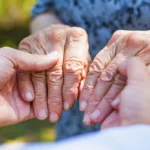 L’11 aprile non è un giorno qualsiasi; è la Giornata Mondiale del Parkinson, e anche se non se ne parla abbastanza tra amici al bar o negli spogliatoi dopo una partita, è un tema che ci riguarda da vicino.