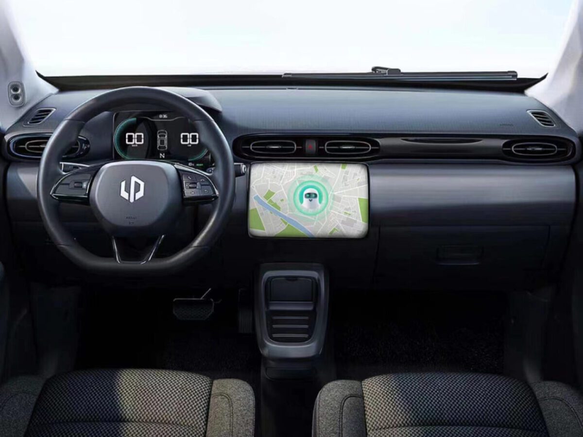 Il mercato elettrico italiano accelera con decisione. A marzo 2026 si registrano oltre 16.000 nuove immatricolazioni full electric, con una crescita superiore al 70% rispetto allo stesso mese del 2025.