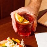 I 10 Cocktail Più Bevuti al Mondo nel 2026: Scopri i Classici che Dominano i Bar Globali!