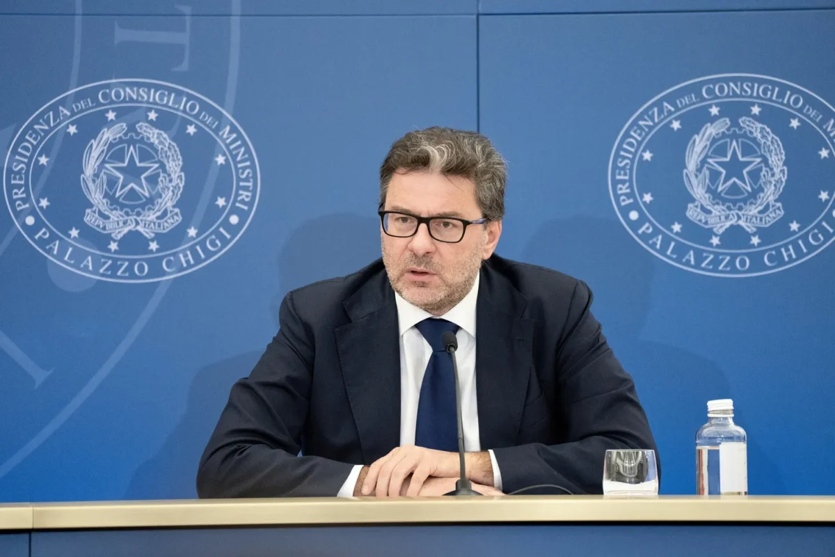 Il Dipartimento del Tesoro ha annunciato ufficialmente il collocamento del "BTP Italia Sì", una nuova emissione di Titoli di Stato indicizzati all'inflazione nazionale pensata esclusivamente per i piccoli risparmiatori (il cosiddetto mercato retail).