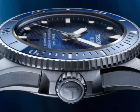 Scopri il nuovo Tissot Seastar 2000 Professional da 44mm. Analisi tecnica, quadranti fumé, movimento Powermatic 80 e prezzi del diver da 600m definitivo.