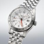 Il mondo dell'orologeria di nicchia e degli appassionati è in fermento: è arrivato il nuovo Seiko 5 Sports GMT Bianco (ref. SSK059K1), animato dal calibro 4R36