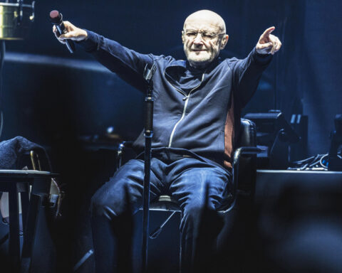 Phil Collins: La Battaglia Silenziosa, l'Affetto dei Figli e il Desiderio -Ininterrotto di Vivere