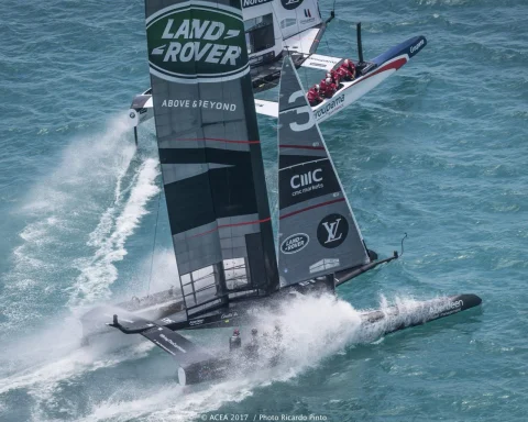 America’s Cup, guerra dei brevetti: Emirates Team New Zealand contro North Sails e l’avvertimento ai Challenger