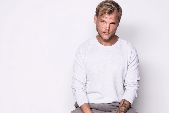 Avicii, la stella che ha illuminato l'EDM: storia, genio e l'eredità di Tim Bergling