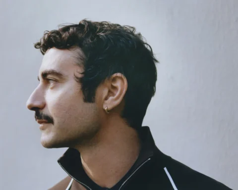 Dario Vitale è il nuovo direttore creativo di Emporio Armani: la svolta giovane del gruppo Armani